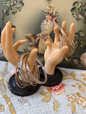 Source Unknown Gold and Silver Bangle Bracelet Set